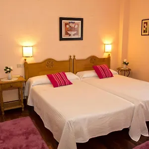 Hotel Txaraka