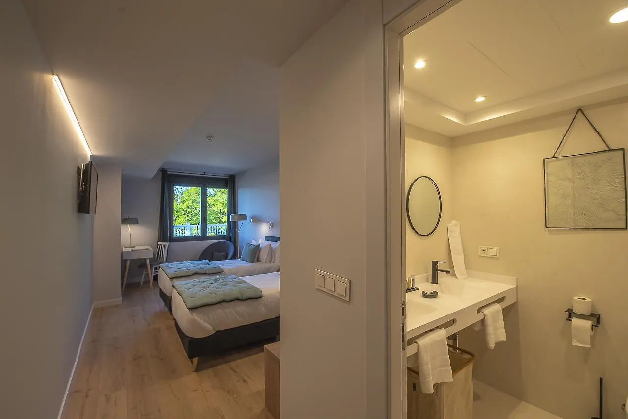 Ixua Hotela Éibar 3*,  España