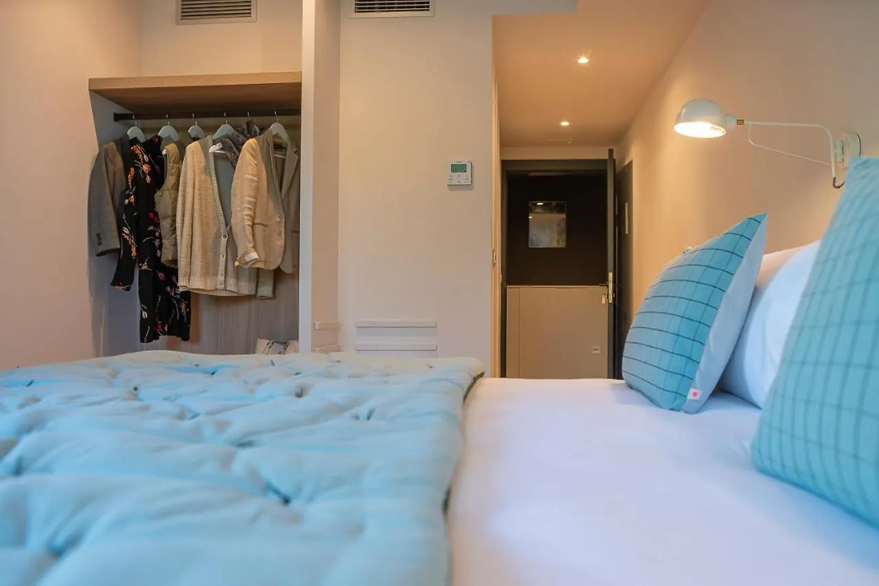 Ixua Hotela Éibar Hotel